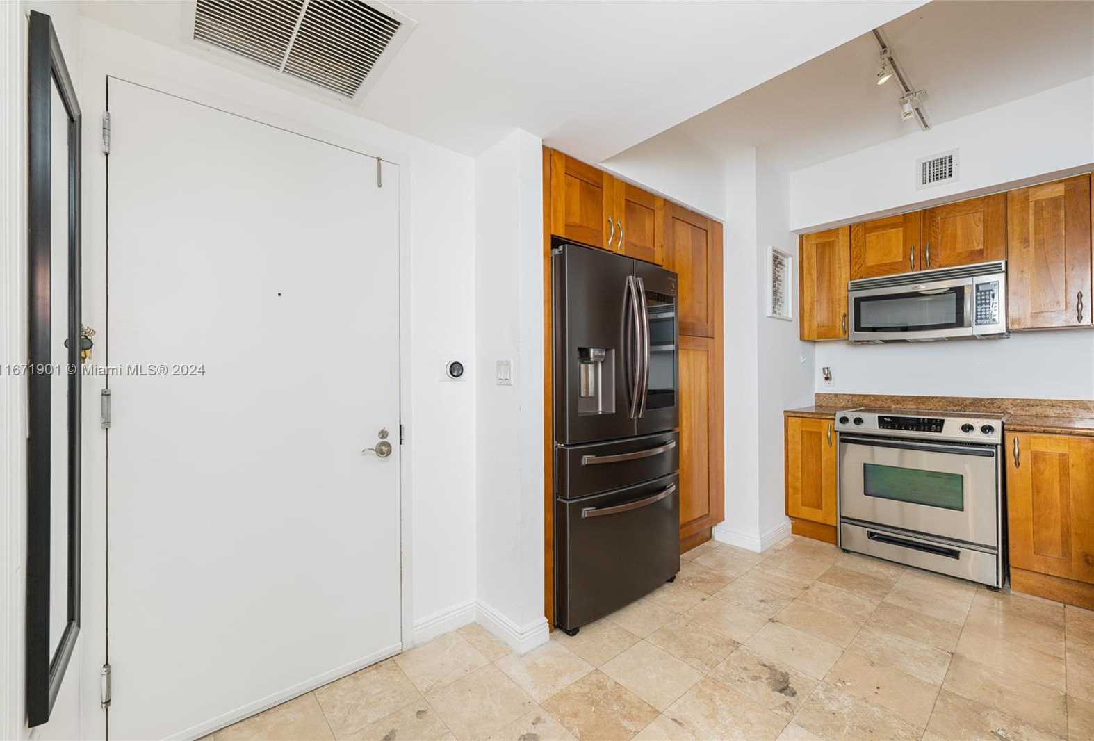 Small Image of 1745 EAST HALLANDALE BEACH BLVD #1804W, Hallandale Beach Number 12