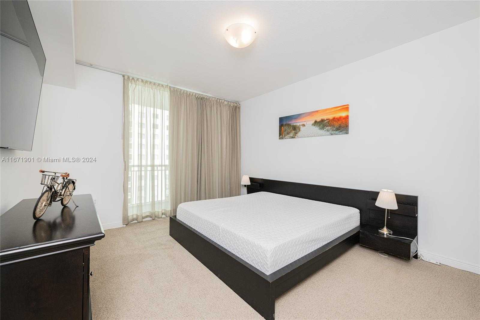 Small Image of 1745 EAST HALLANDALE BEACH BLVD #1804W, Hallandale Beach Number 28