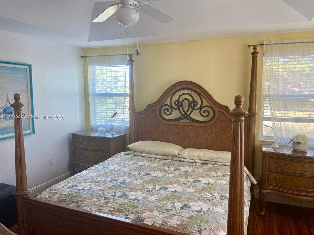 Small Image of 4046 EASTRIDGE DR, Deerfield Beach Number 24
