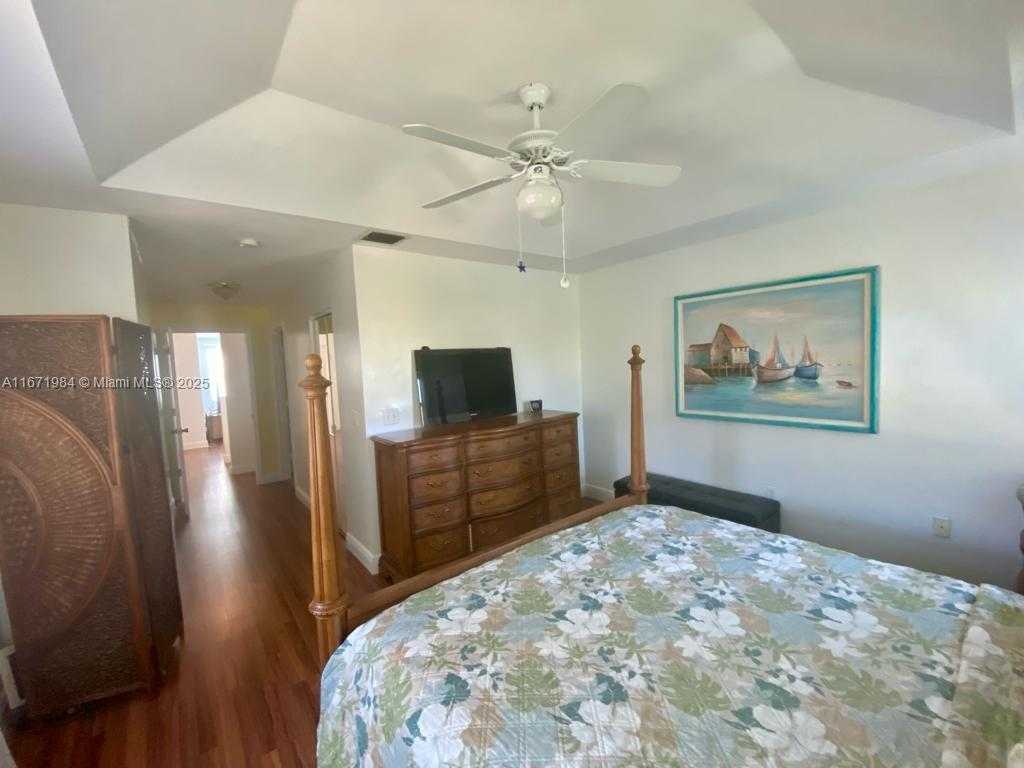 Small Image of 4046 EASTRIDGE DR, Deerfield Beach Number 35