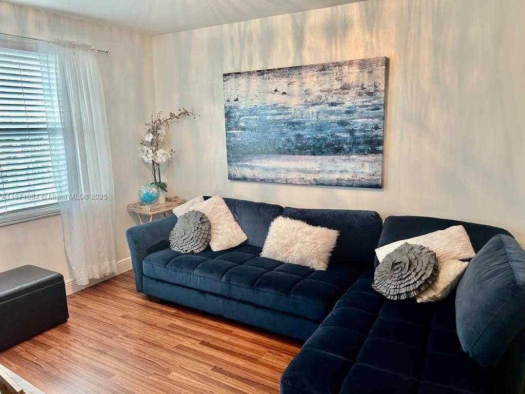 Small Image of 4046 EASTRIDGE DR, Deerfield Beach Number 40