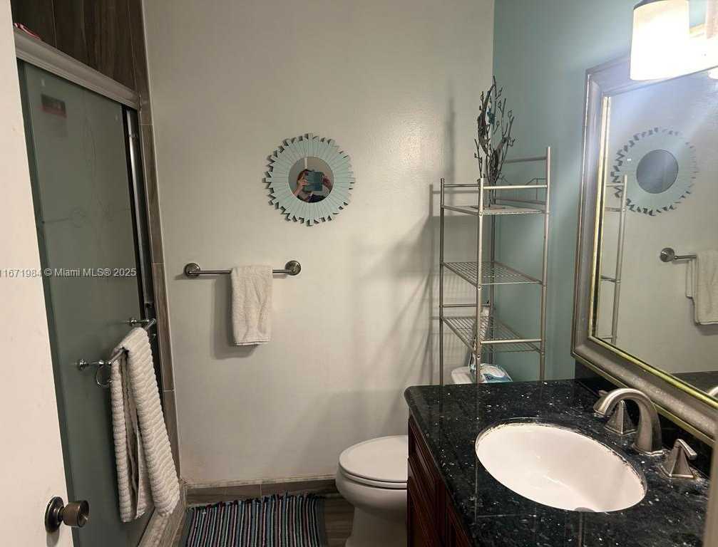 Small Image of 4046 EASTRIDGE DR, Deerfield Beach Number 41