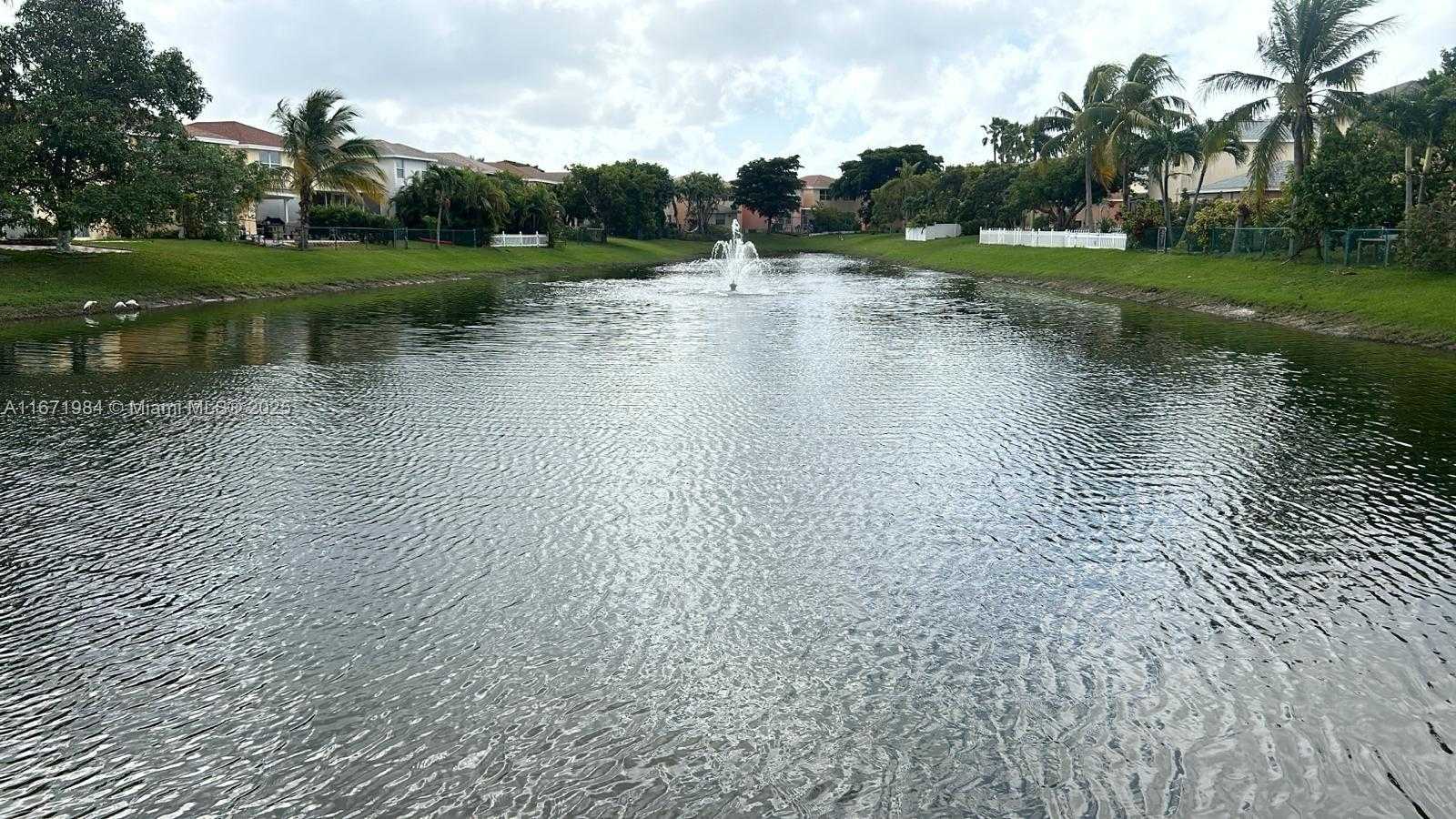Small Image of 4046 EASTRIDGE DR, Deerfield Beach Number 58