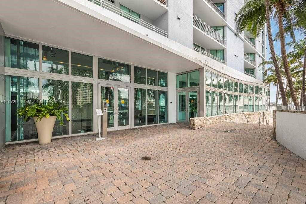Small Image of 335 SOUTH BISCAYNE BLVD #LPH-02, Miami Number 25