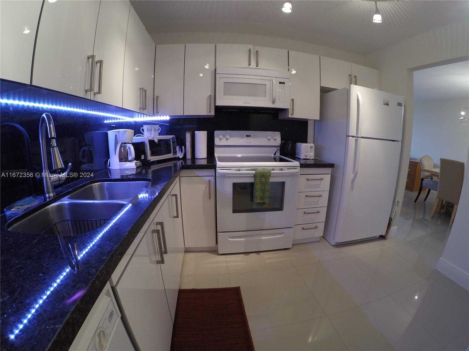 Small Image of 18151 NORTH EAST 31ST CT #1907, Aventura Number 12