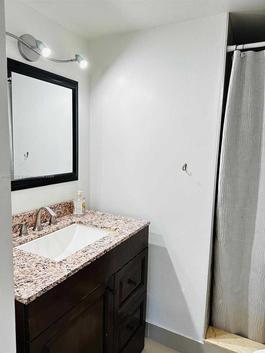 Small Image of 18151 NORTH EAST 31ST CT #1907, Aventura Number 37