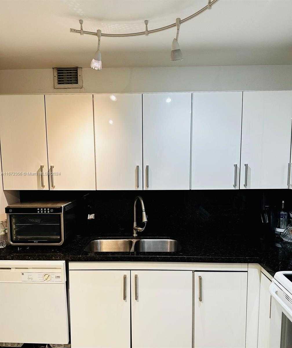 Small Image of 18151 NORTH EAST 31ST CT #1907, Aventura Number 45