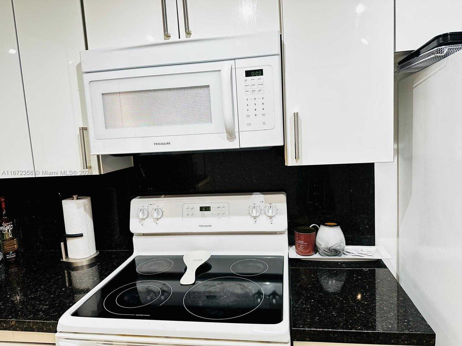 Small Image of 18151 NORTH EAST 31ST CT #1907, Aventura Number 50