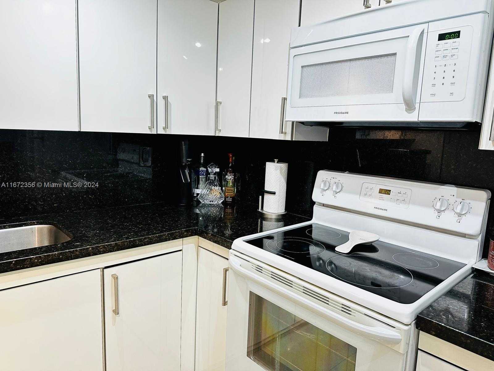 Small Image of 18151 NORTH EAST 31ST CT #1907, Aventura Number 52