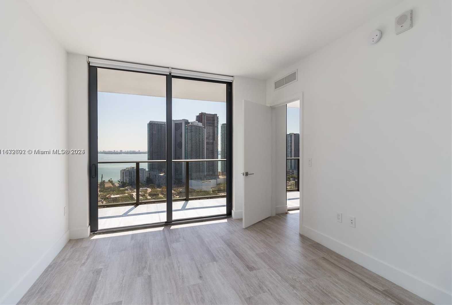 Small Image of 121 NORTH EAST 34TH ST #2806A, Miami Number 12
