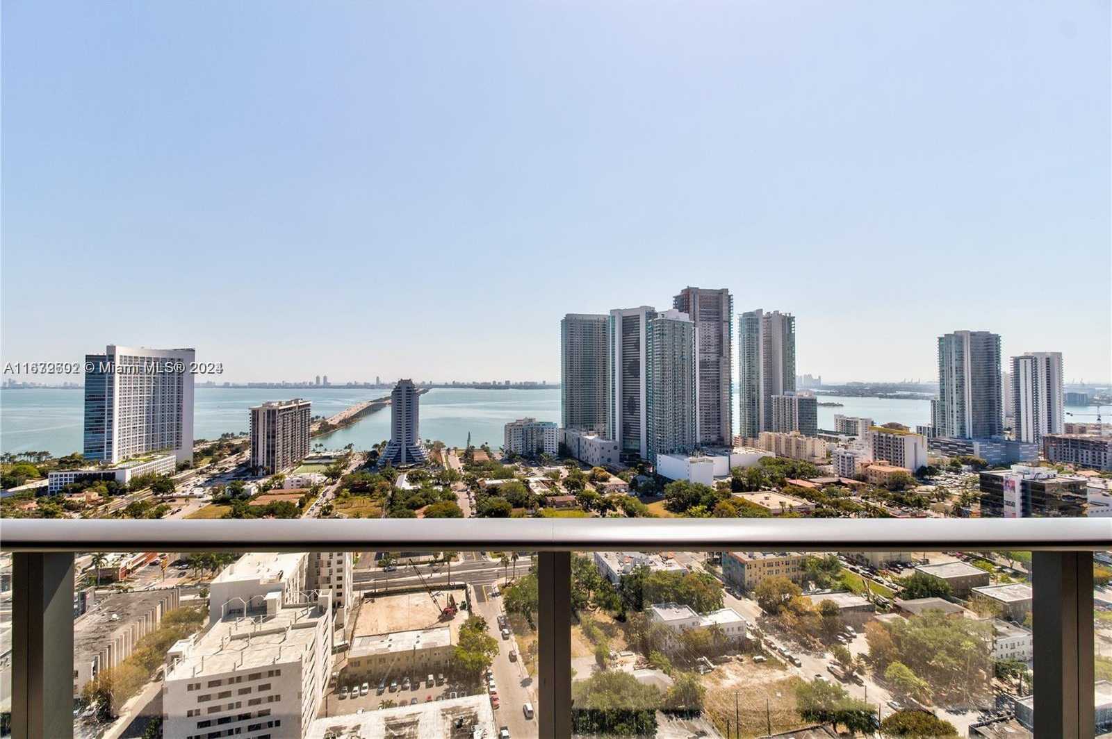Small Image of 121 NORTH EAST 34TH ST #2806A, Miami Number 16