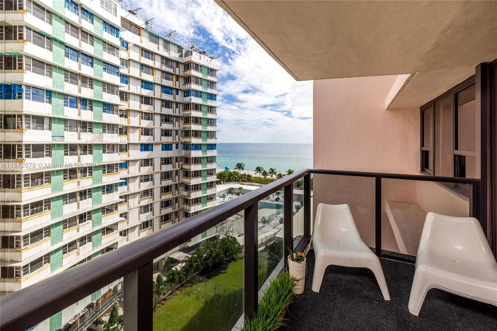 Small Image of 5225 COLLINS AVE #1114, Miami Beach Number 18