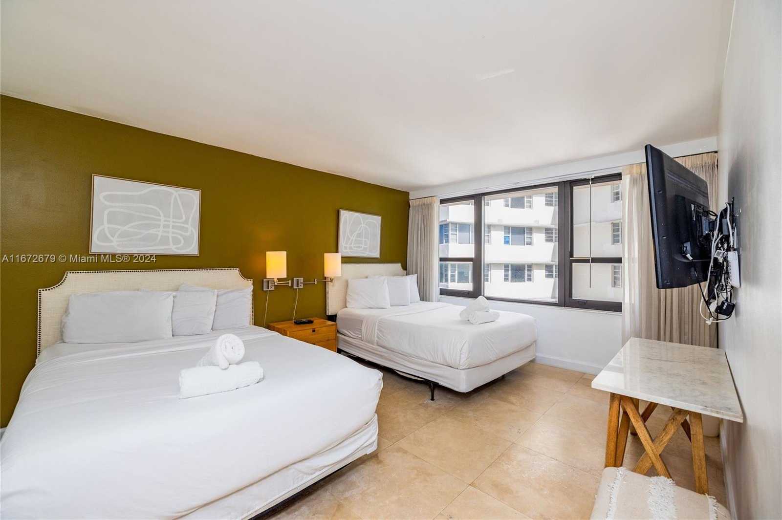 Small Image of 5225 COLLINS AVE #1114, Miami Beach Number 7