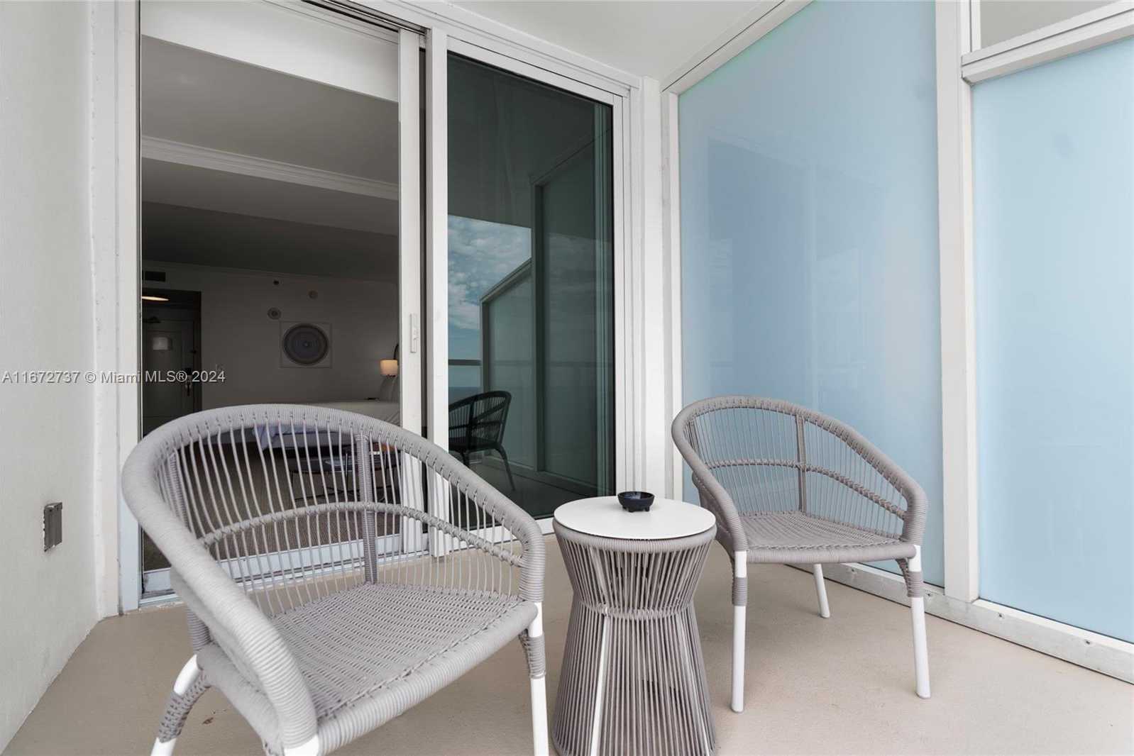Small Image of 4401 COLLINS AVE #3202/3204, Miami Beach Number 15