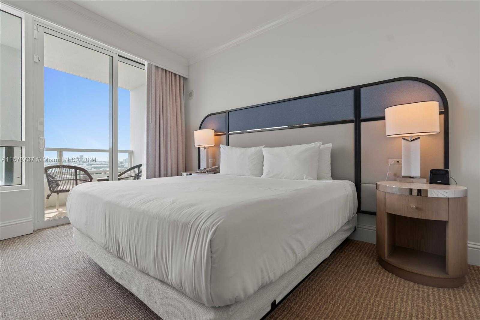 Small Image of 4401 COLLINS AVE #3202/3204, Miami Beach Number 29