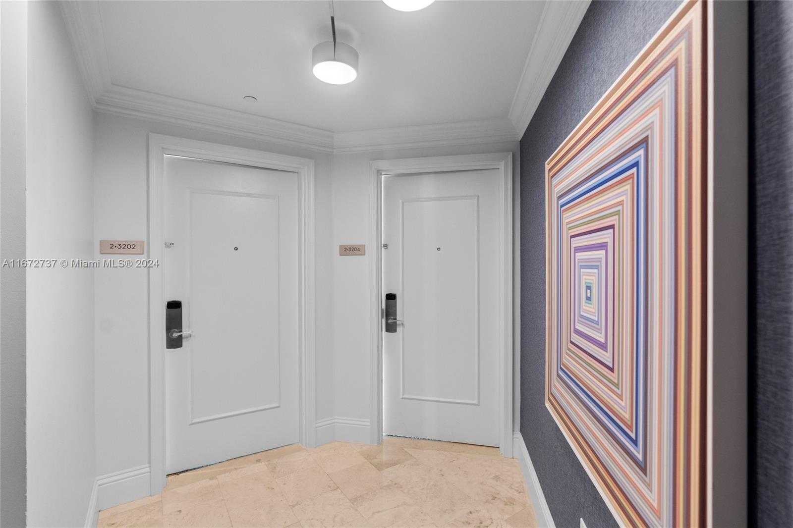 Small Image of 4401 COLLINS AVE #3202/3204, Miami Beach Number 36