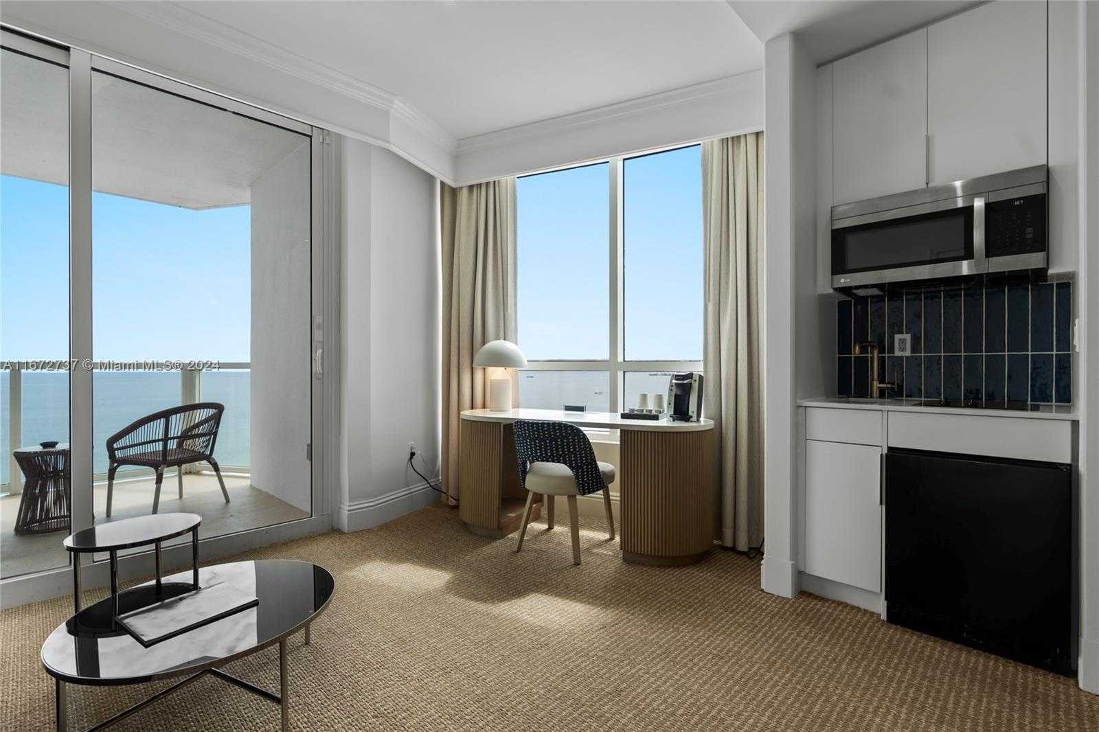 Small Image of 4401 COLLINS AVE #3202/3204, Miami Beach Number 38