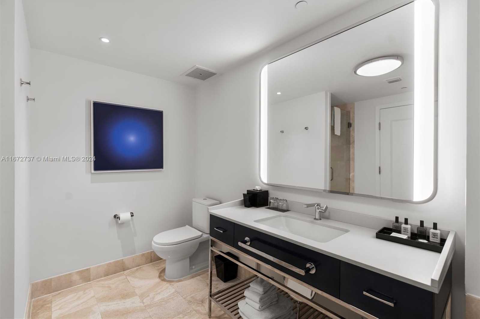 Small Image of 4401 COLLINS AVE #3202/3204, Miami Beach Number 50