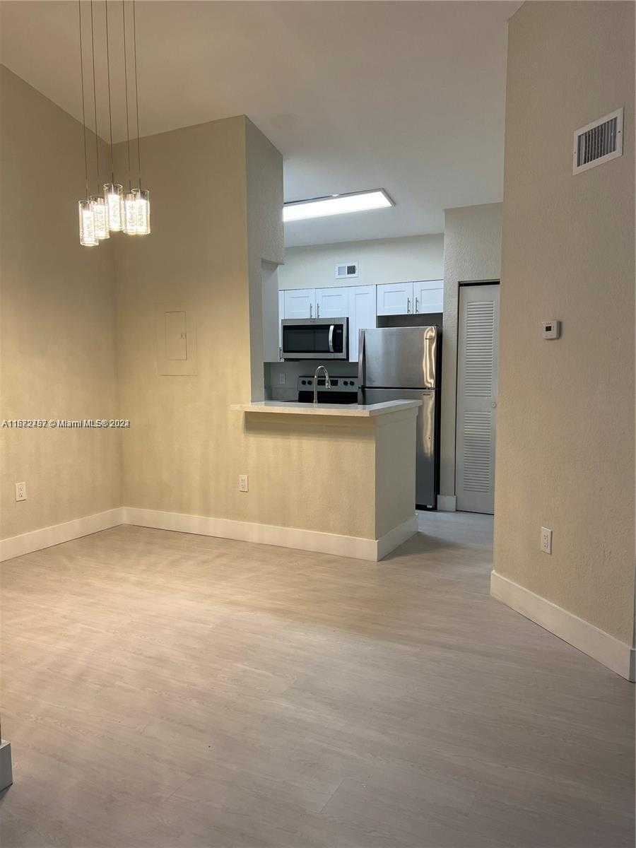 Small Image of 2811 NORTH OAKLAND FOREST DR #309, Oakland Park Number 10