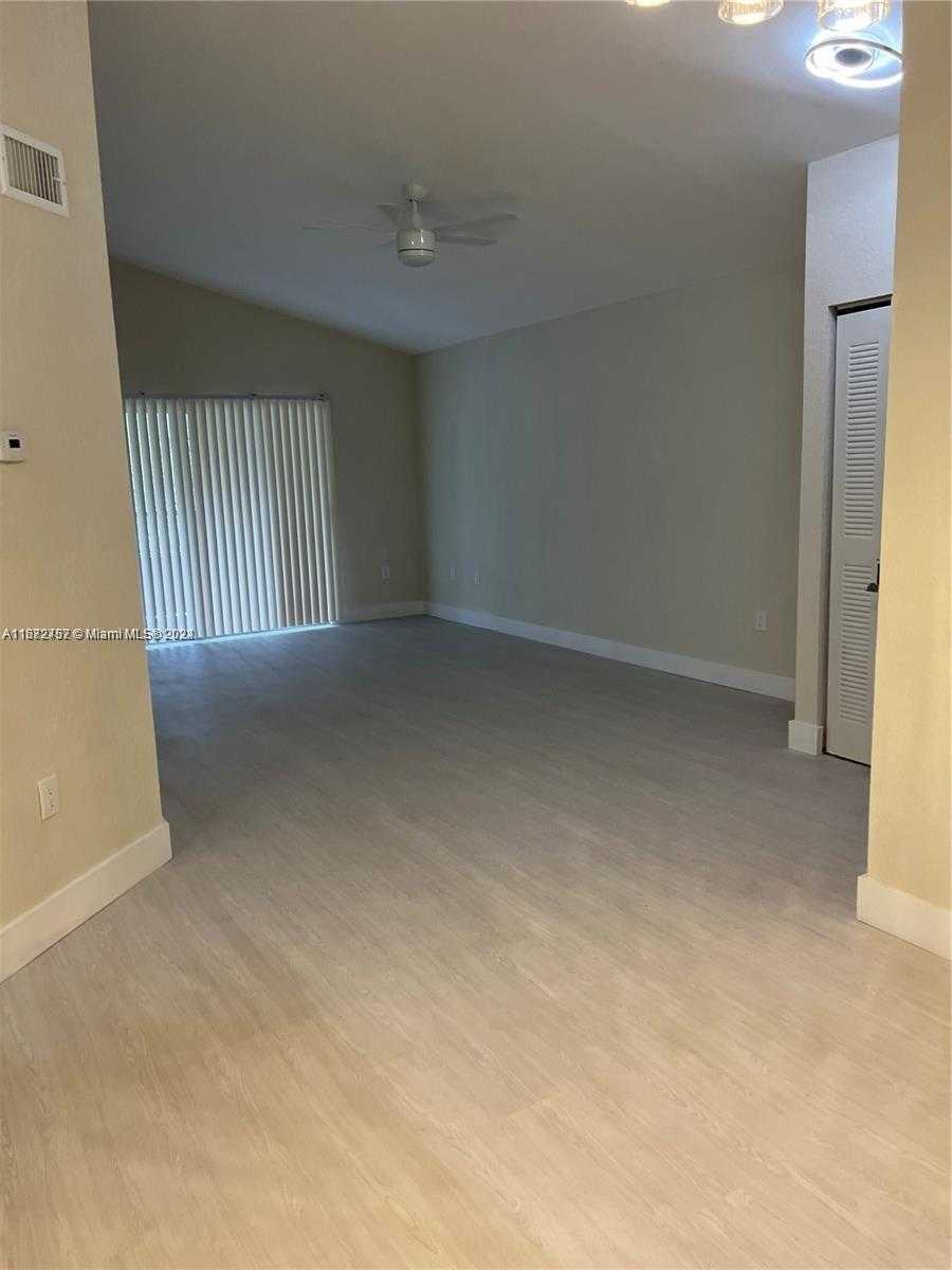 Small Image of 2811 NORTH OAKLAND FOREST DR #309, Oakland Park Number 12