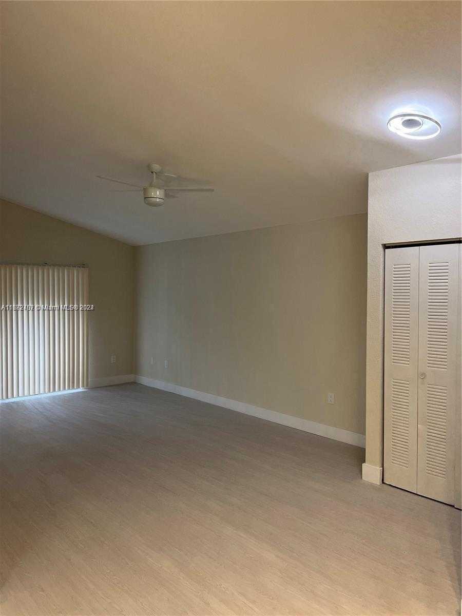 Small Image of 2811 NORTH OAKLAND FOREST DR #309, Oakland Park Number 4