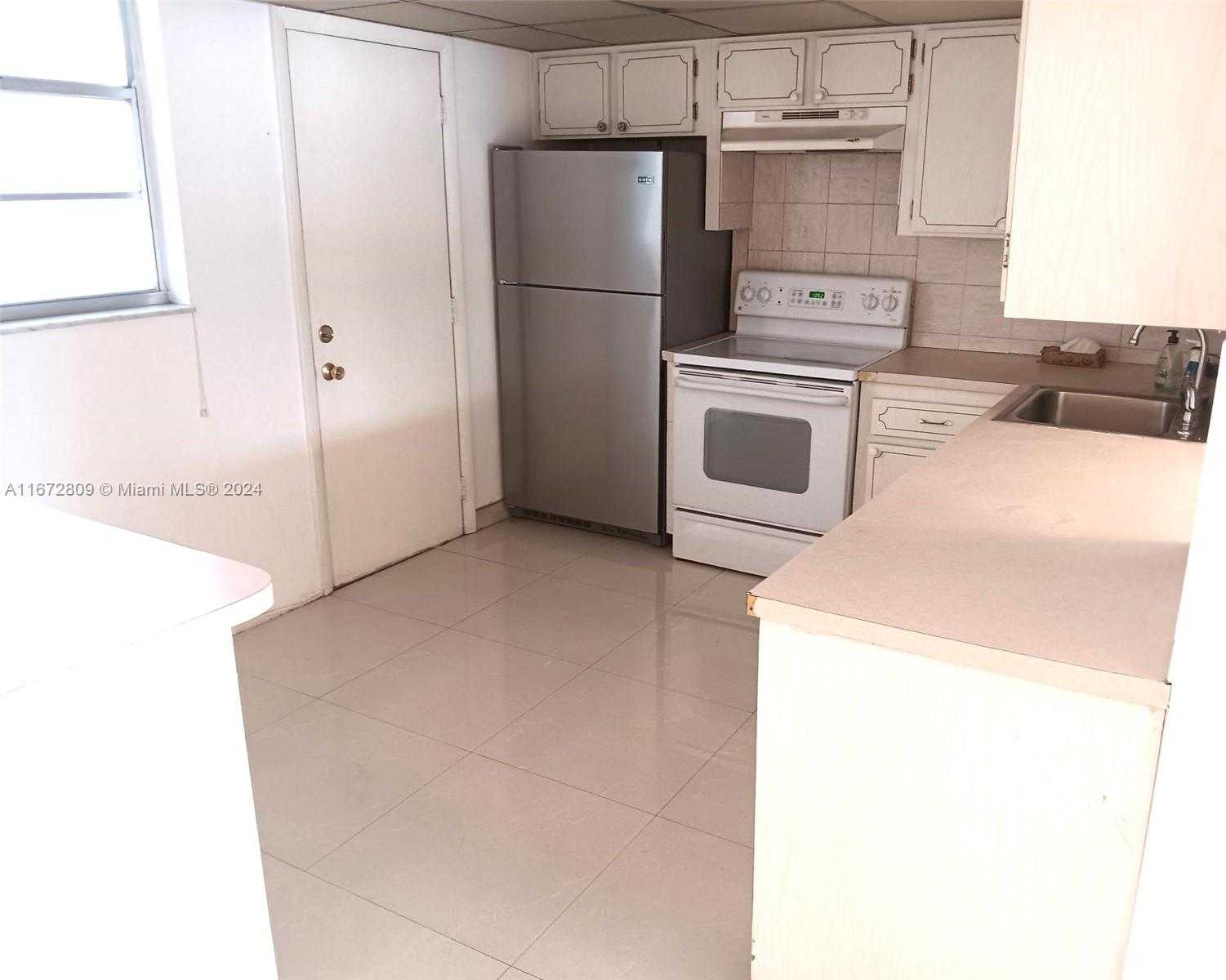 Small Image of 3545 NORTH EAST 166TH ST #204, North Miami Beach Number 5