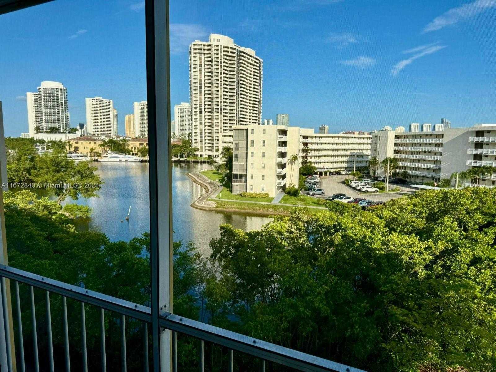 Small Image of 2930 POINT EAST DR #E512, Aventura Number 9
