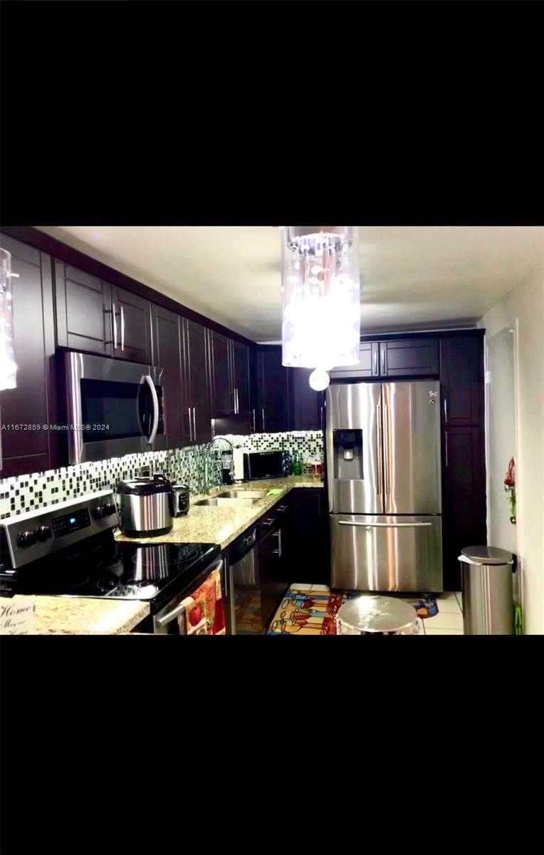 Small Image of 9403 SOUTH WEST 76TH ST #Y17, Miami Number 3
