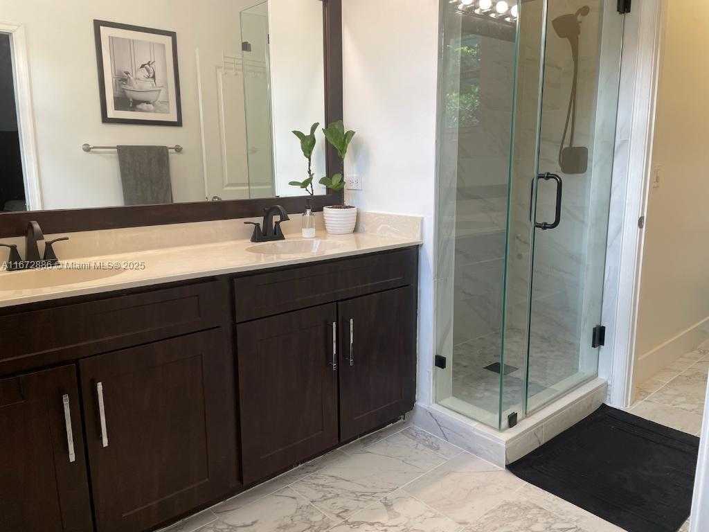 Small Image of 4184 CASCADA CIR, Cooper City Number 25