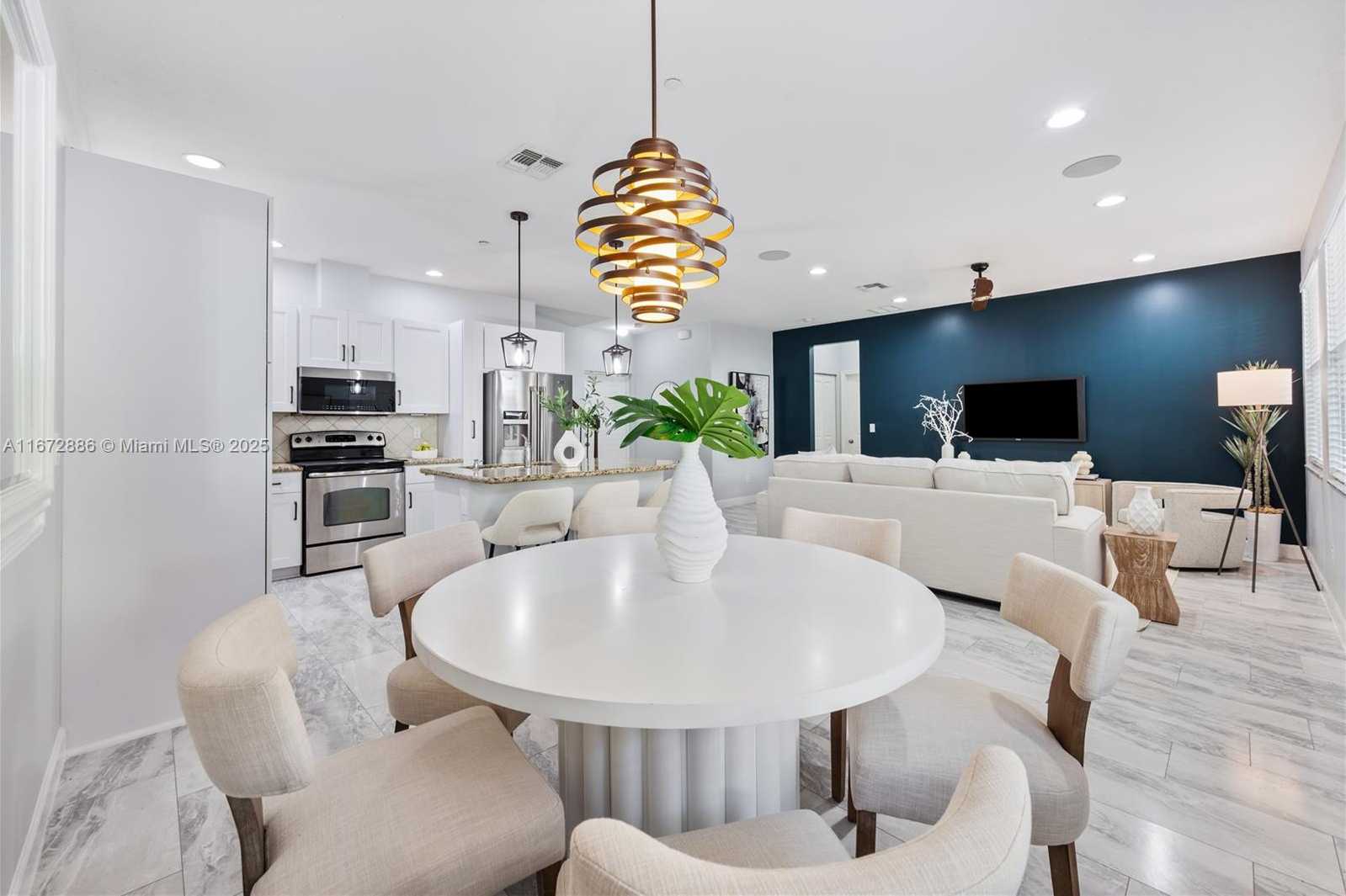 Small Image of 4184 CASCADA CIR, Cooper City Number 40