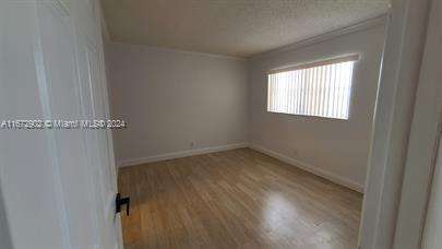 Small Image of 2008 JACKSON ST #E8, Hollywood Number 4
