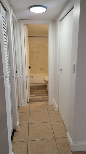 Small Image of 2008 JACKSON ST #E8, Hollywood Number 8