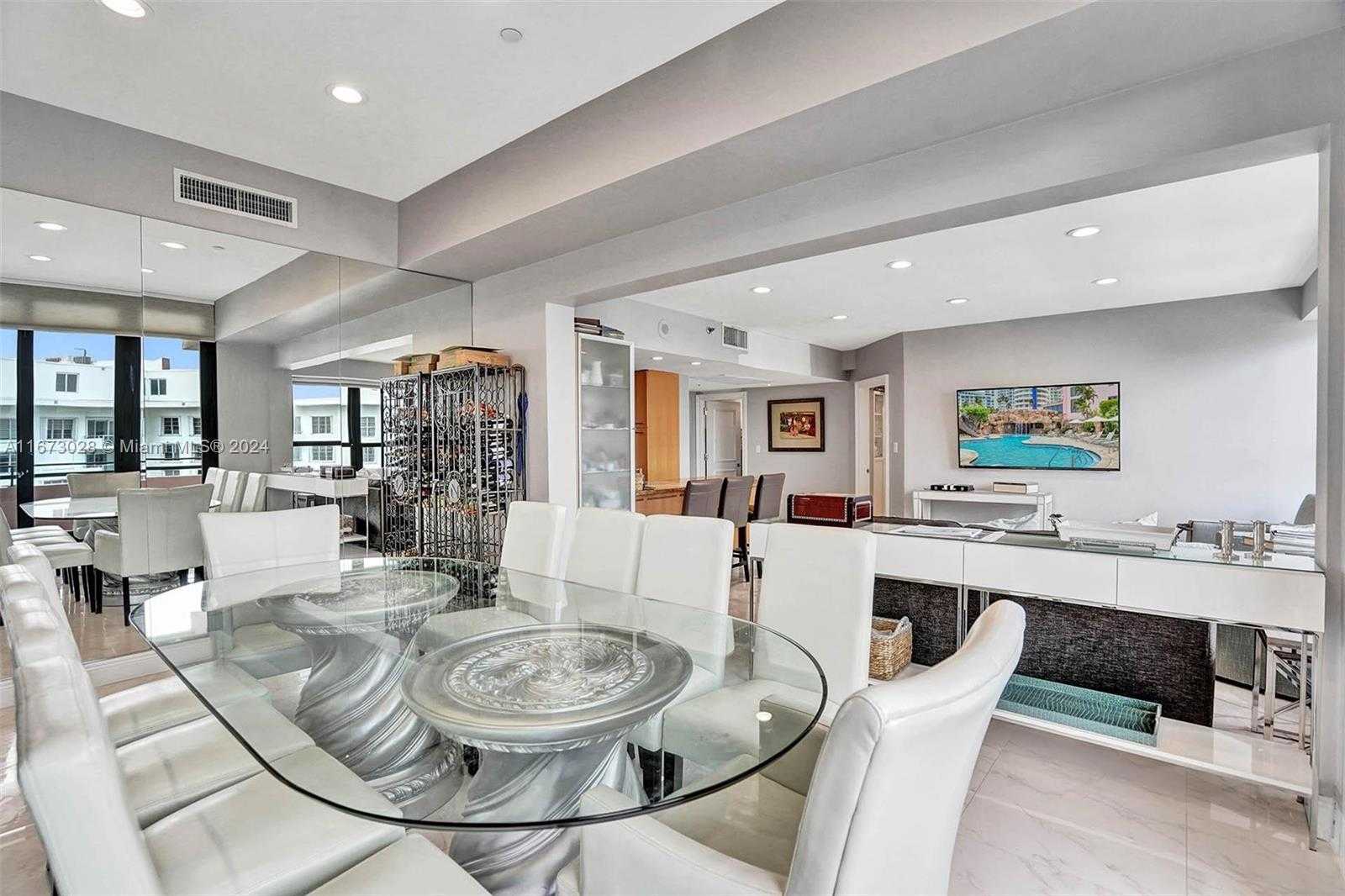 Small Image of 5225 COLLINS AVE #PH7, Miami Beach Number 10