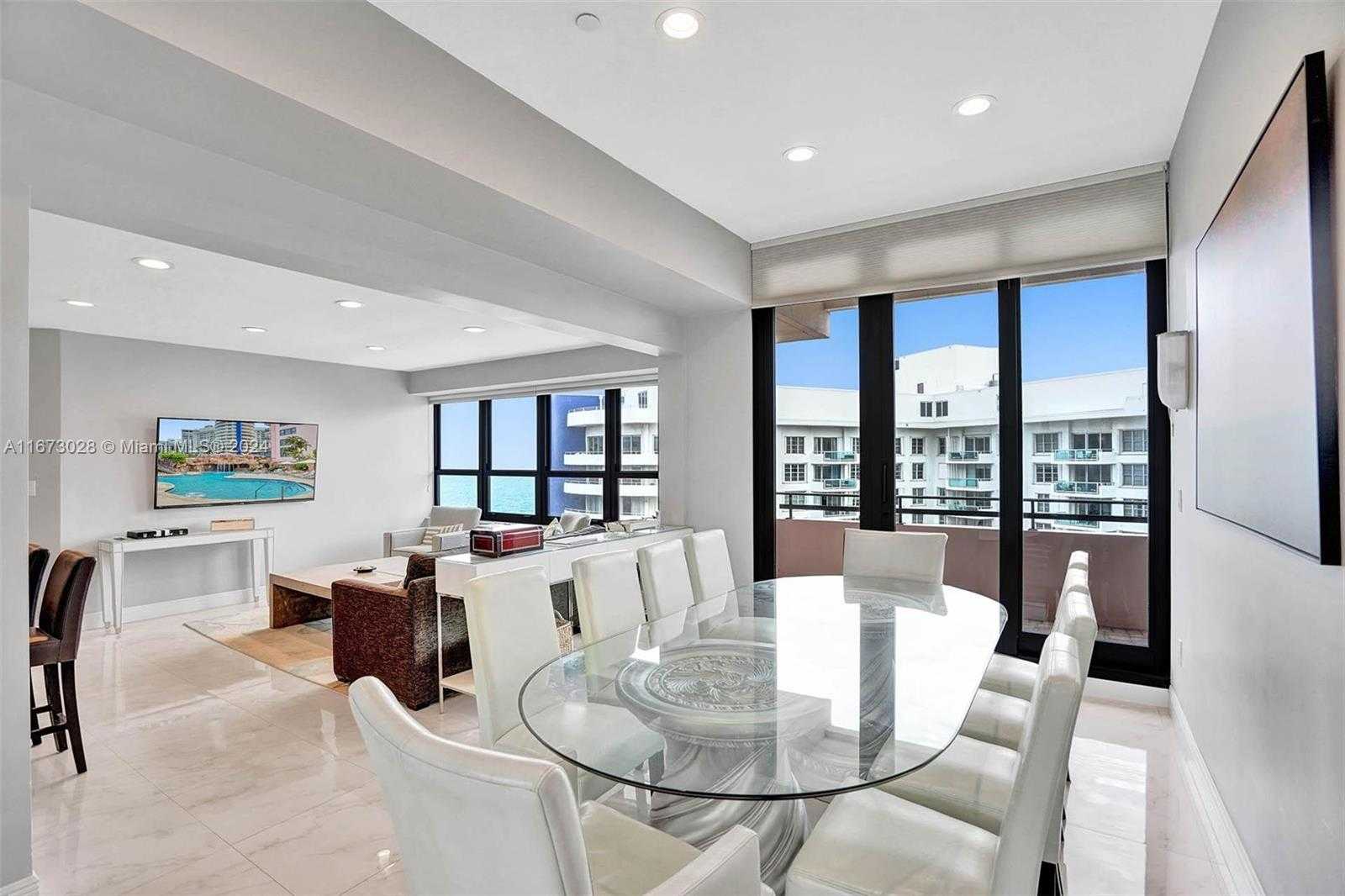 Small Image of 5225 COLLINS AVE #PH7, Miami Beach Number 11