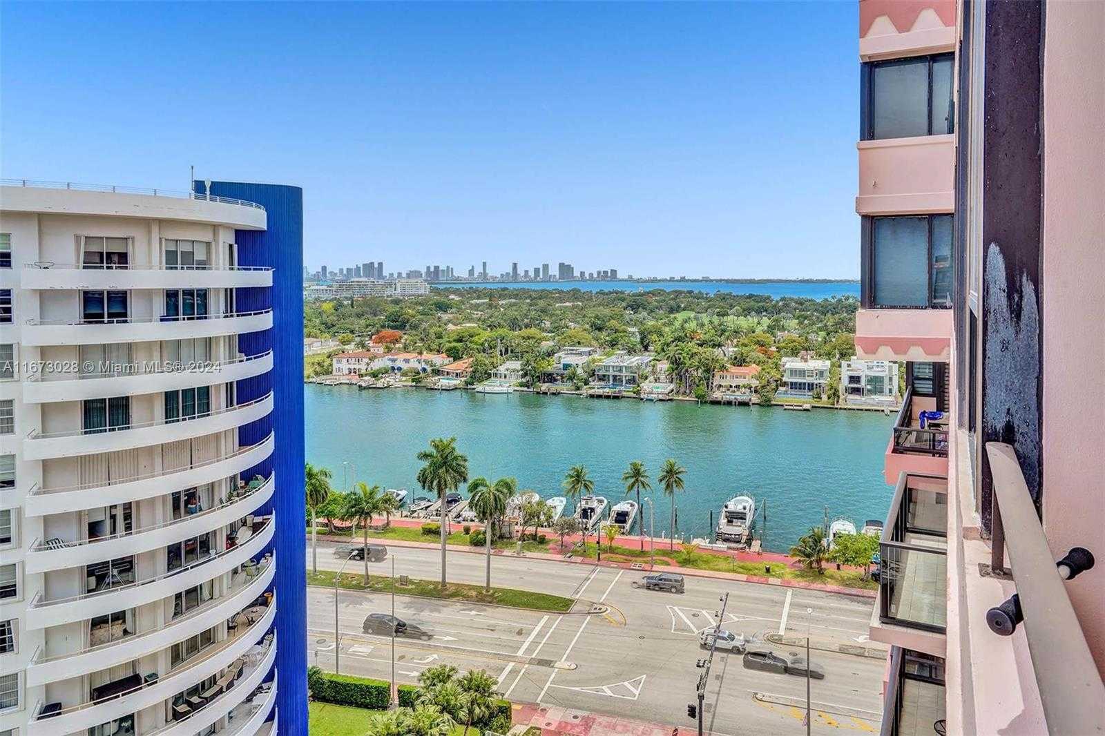 Small Image of 5225 COLLINS AVE #PH7, Miami Beach Number 30