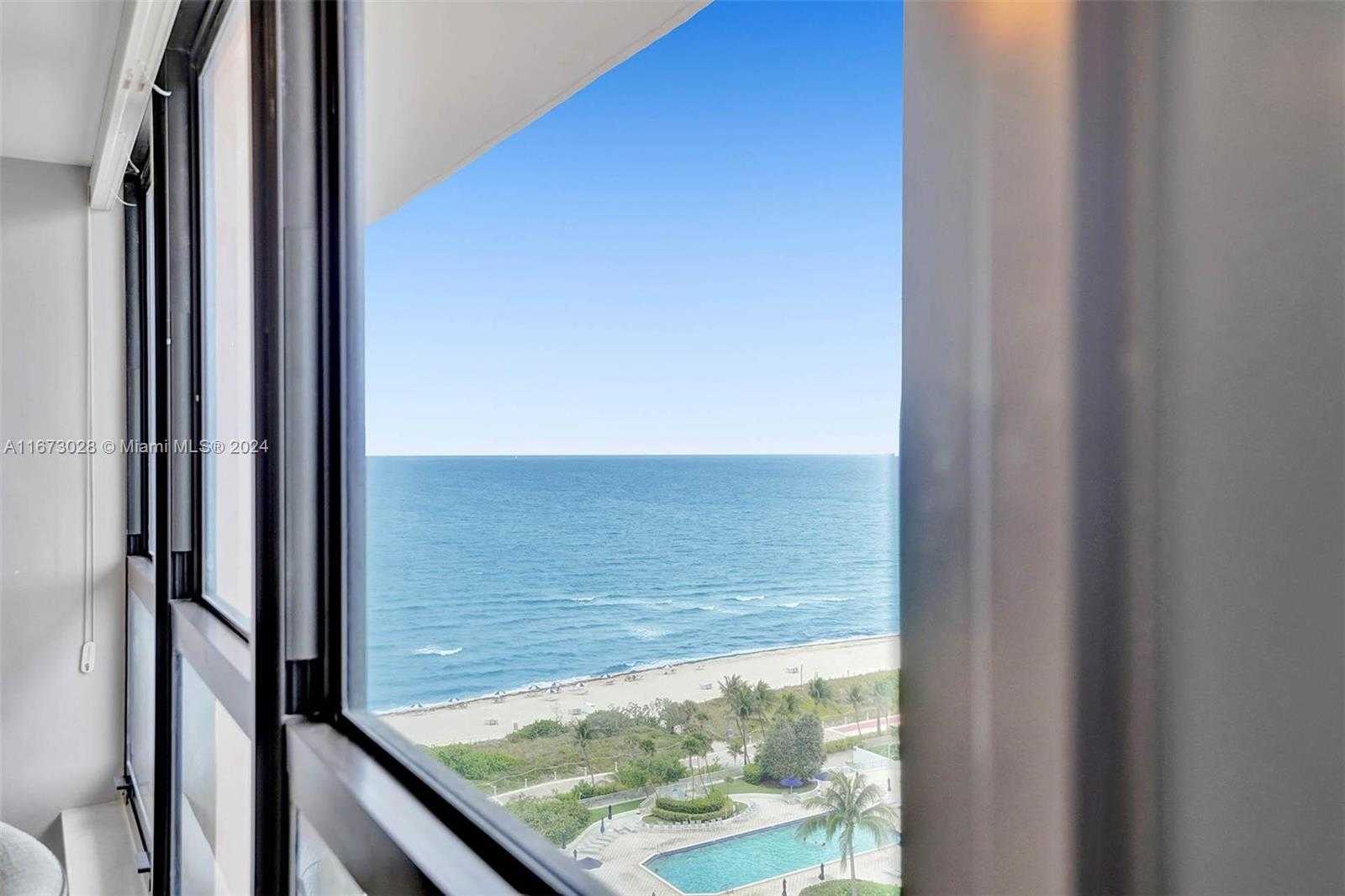 Small Image of 5225 COLLINS AVE #PH7, Miami Beach Number 33