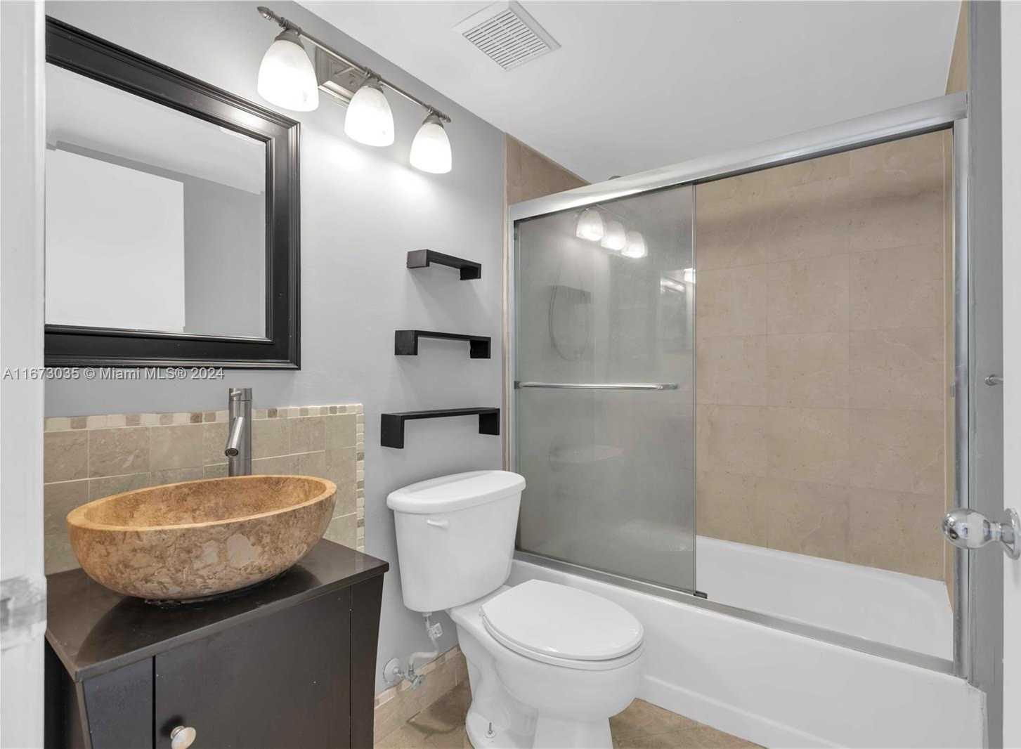 Small Image of 3300 NORTH EAST 192ND ST #1108, Aventura Number 13