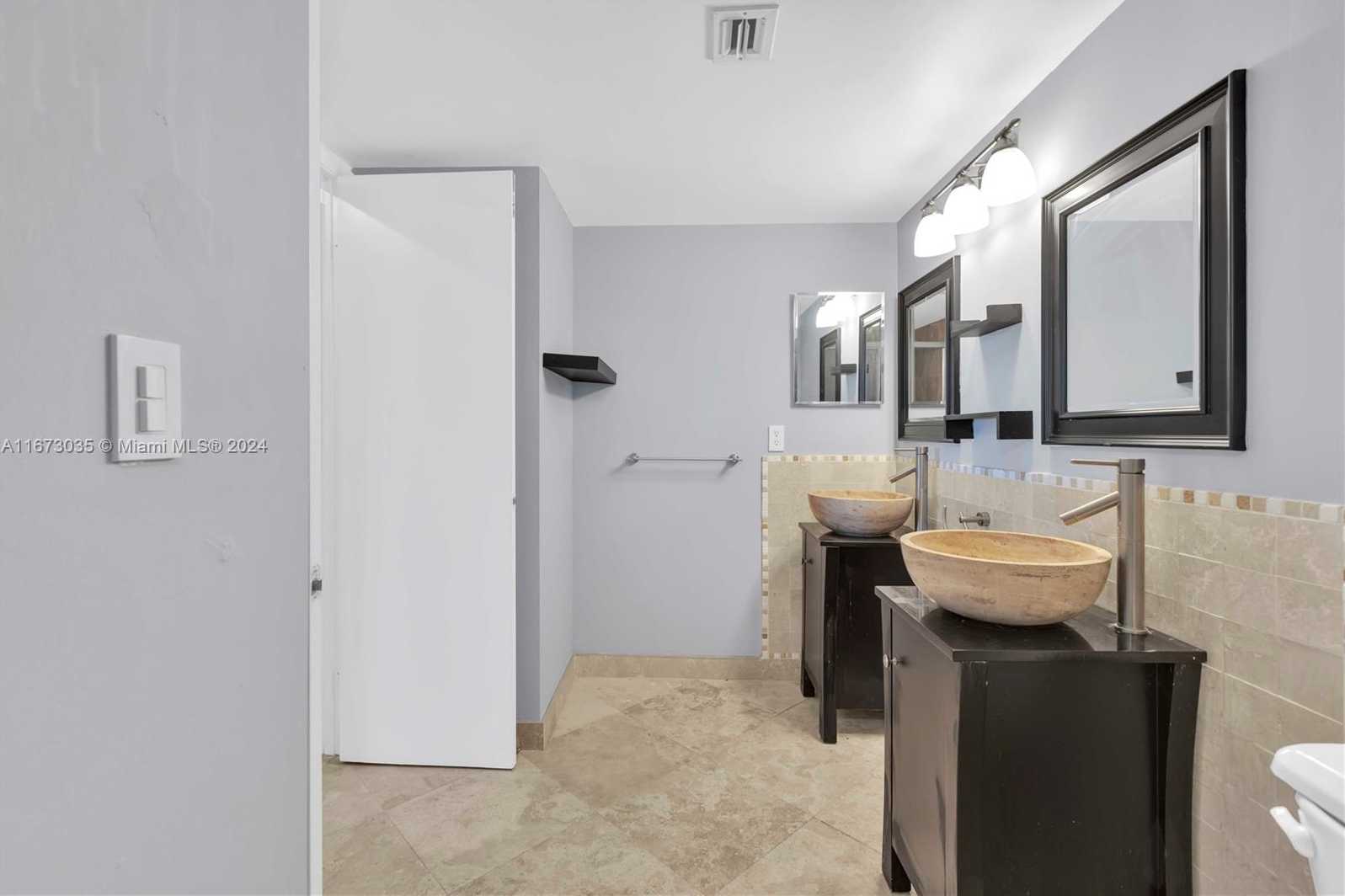 Small Image of 3300 NORTH EAST 192ND ST #1108, Aventura Number 22