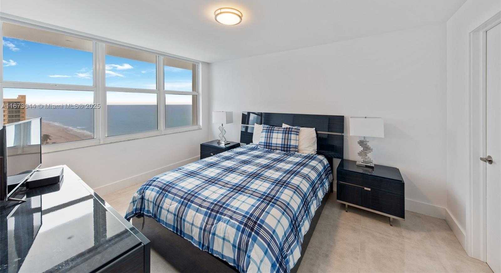 Small Image of 2751 SOUTH OCEAN DR #1802S, Hollywood Number 21