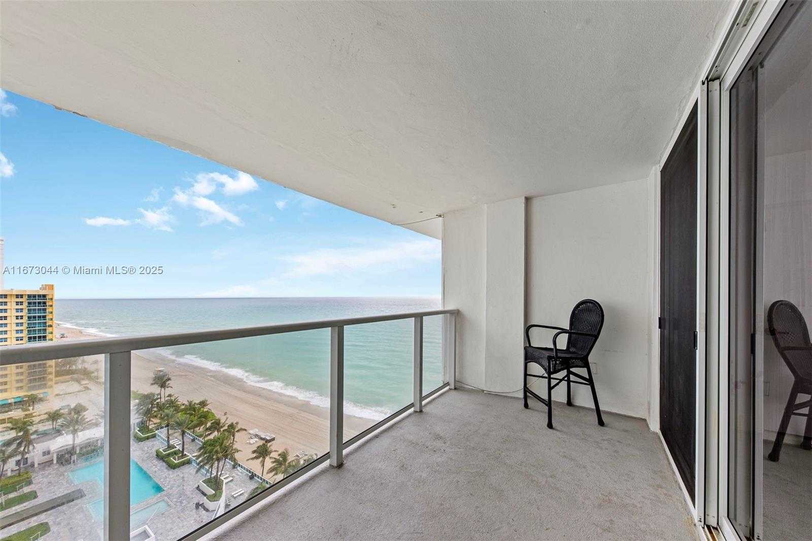Small Image of 2751 SOUTH OCEAN DR #1802S, Hollywood Number 28