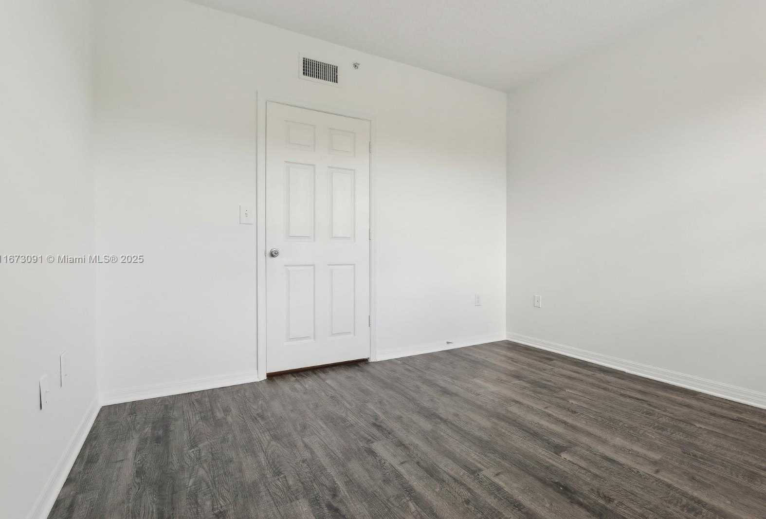 Small Image of 151 SOUTH WEST 117TH AVE #9106, Pembroke Pines Number 10