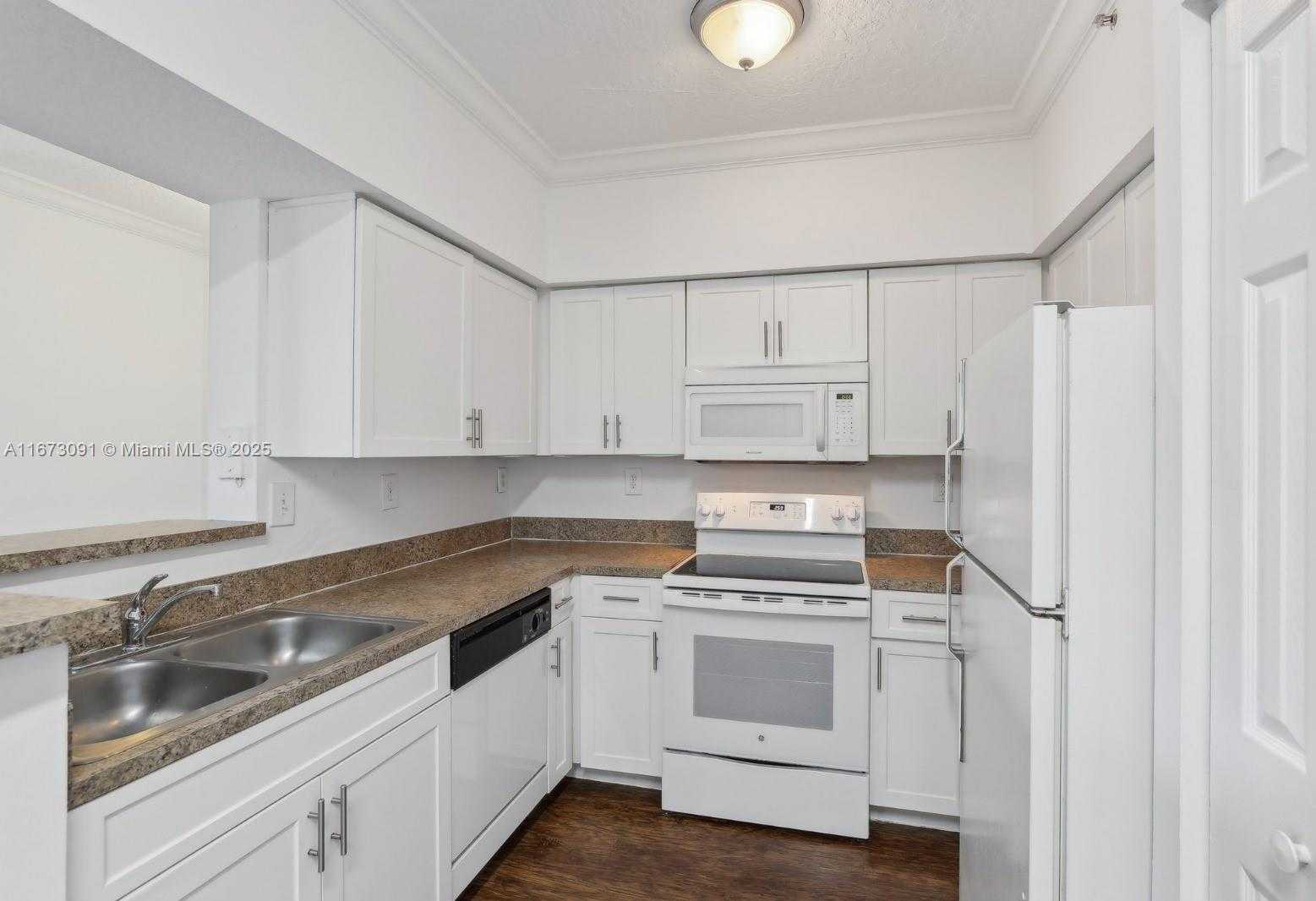 Small Image of 151 SOUTH WEST 117TH AVE #9106, Pembroke Pines Number 11