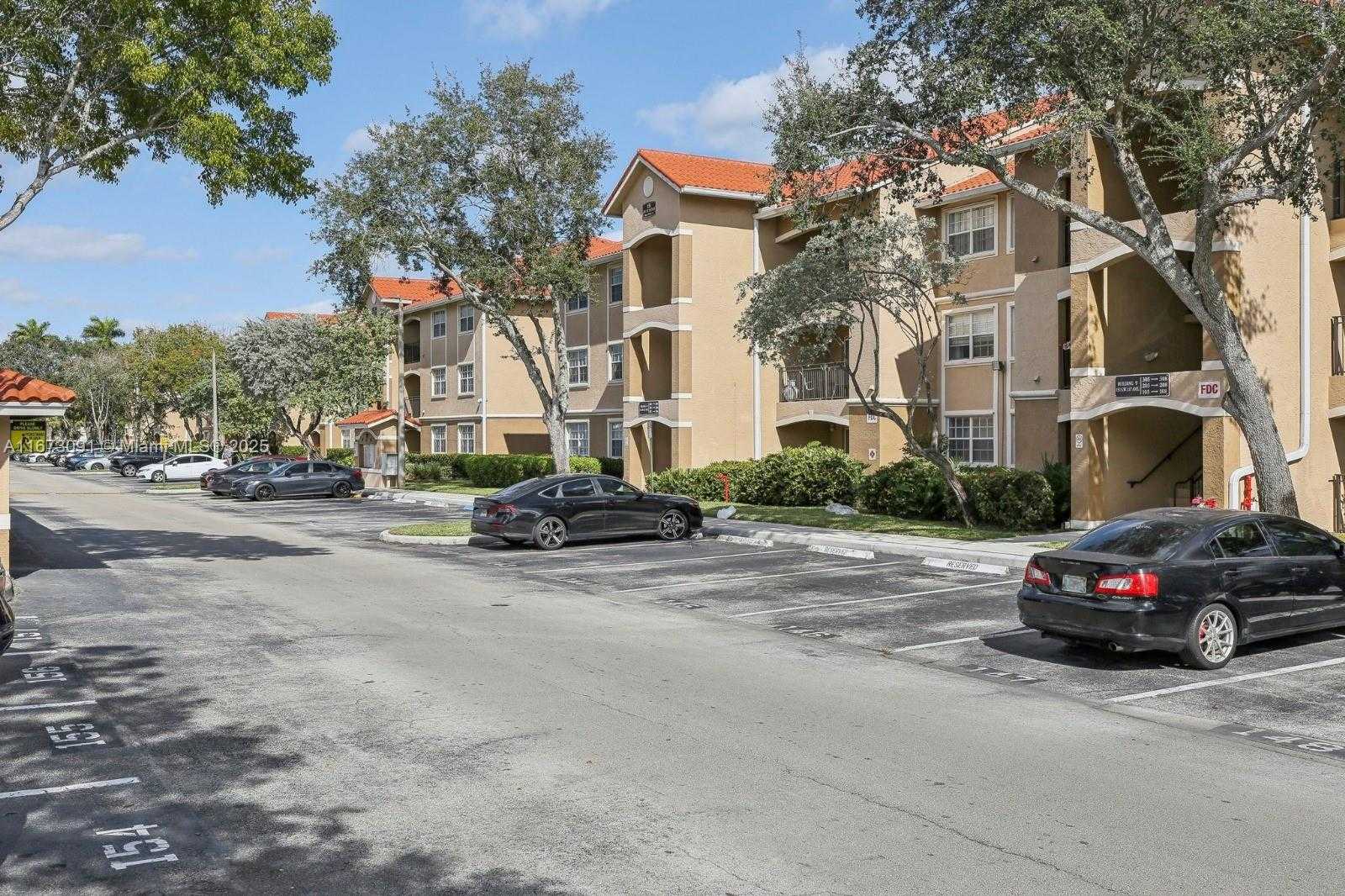 Small Image of 151 SOUTH WEST 117TH AVE #9106, Pembroke Pines Number 24