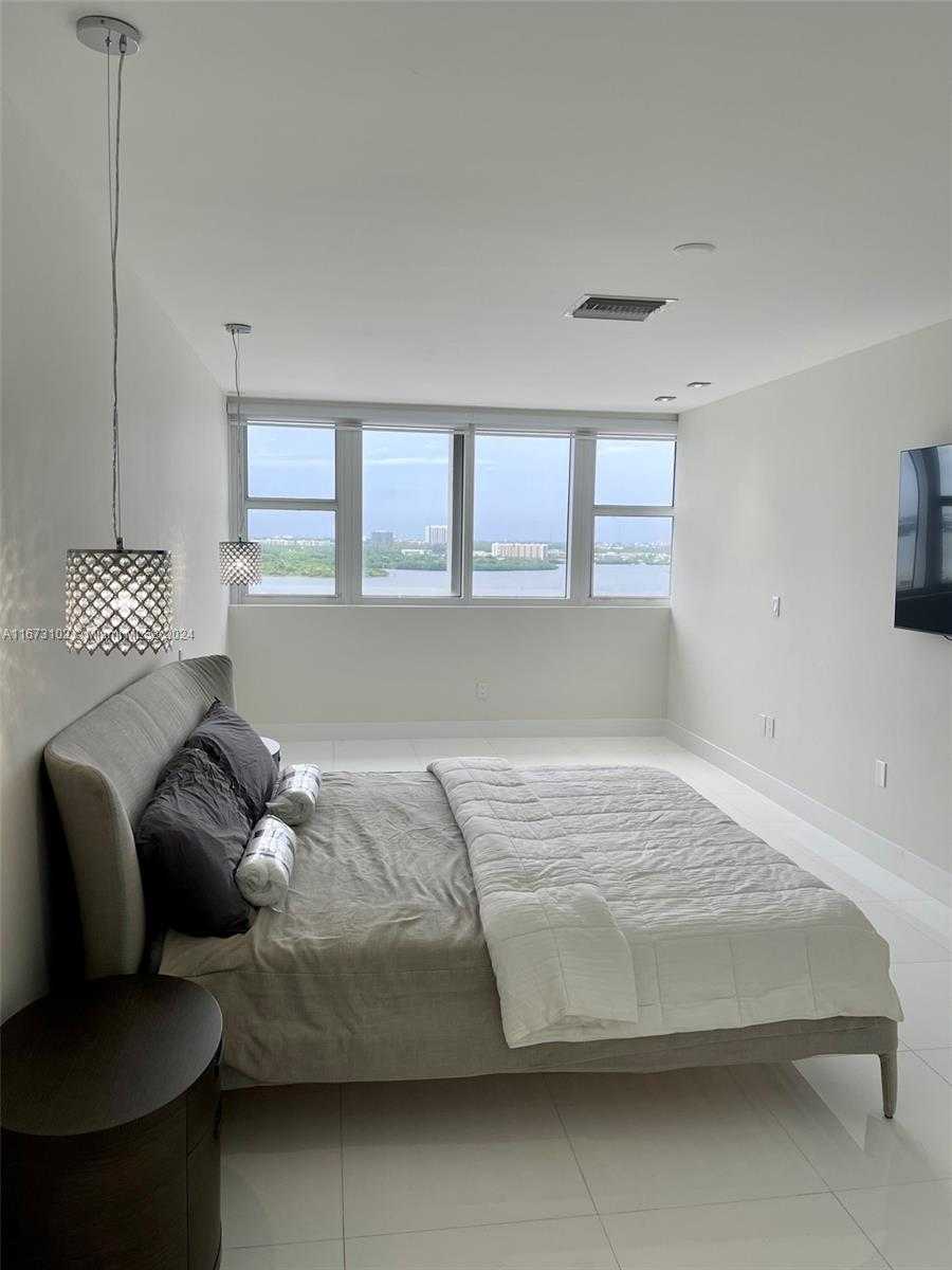 Small Image of 10275 COLLINS AVE #1523, Bal Harbour Number 21