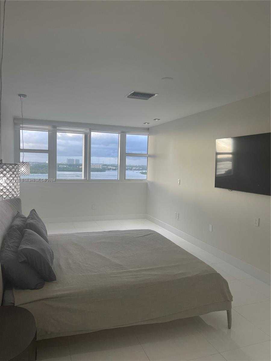 Small Image of 10275 COLLINS AVE #1523, Bal Harbour Number 24