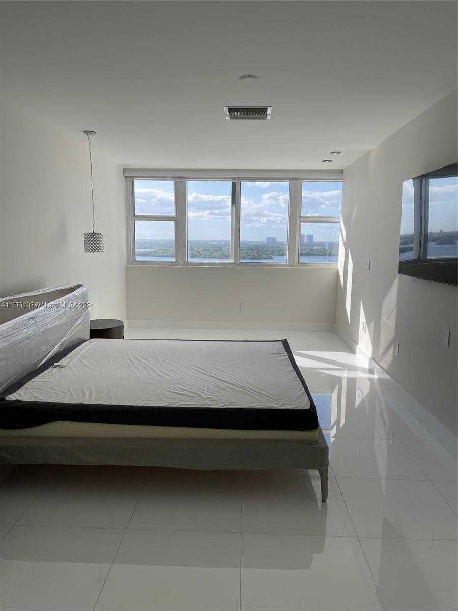 Small Image of 10275 COLLINS AVE #1523, Bal Harbour Number 32