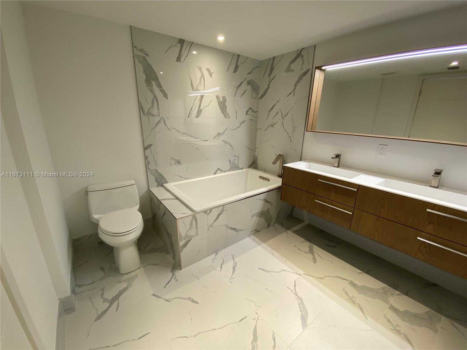 Small Image of 9521 EAST BAY HARBOR DR #605, Bay Harbor Islands Number 19