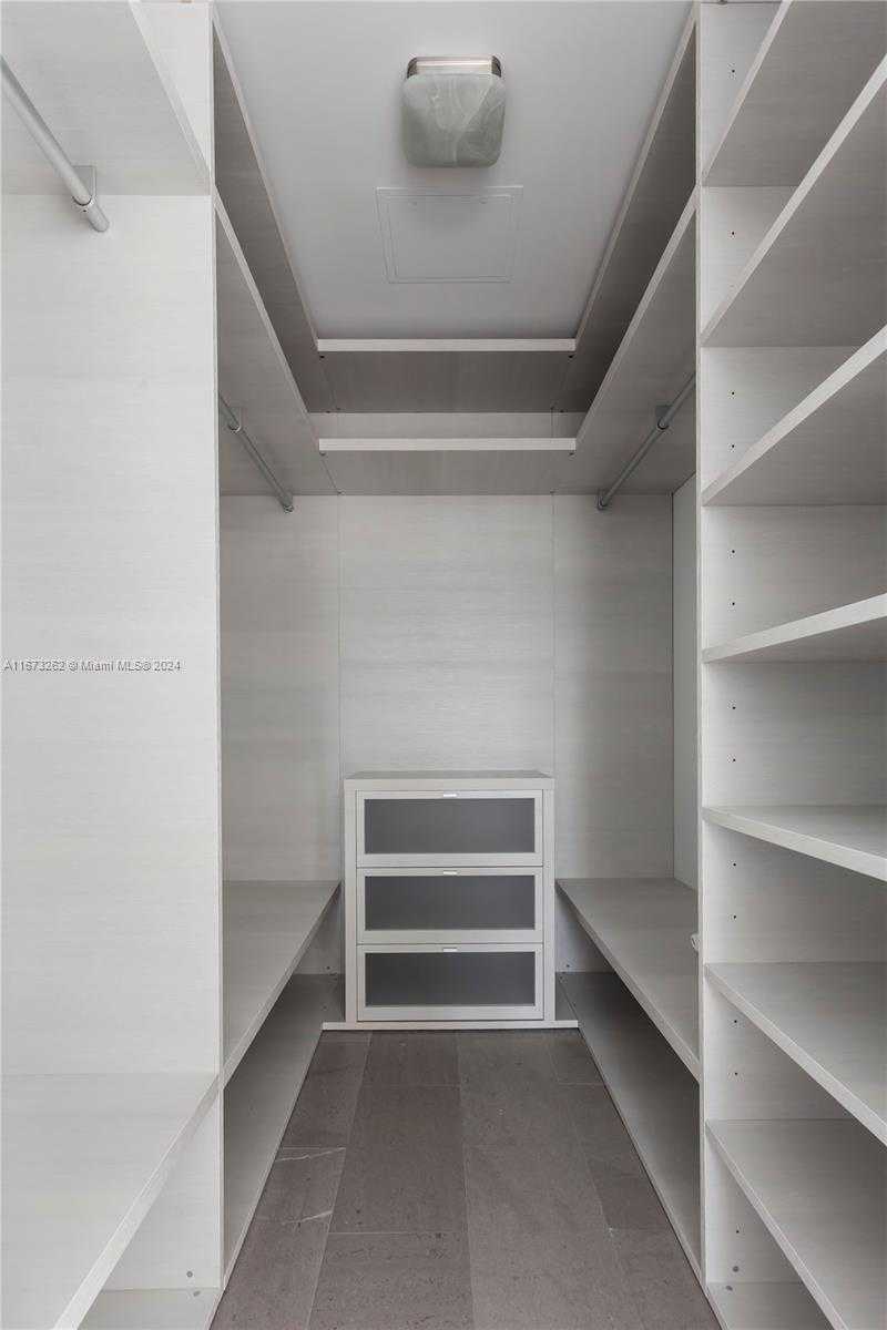 Small Image of 88 SOUTH WEST 7TH ST #2101, Miami Number 12