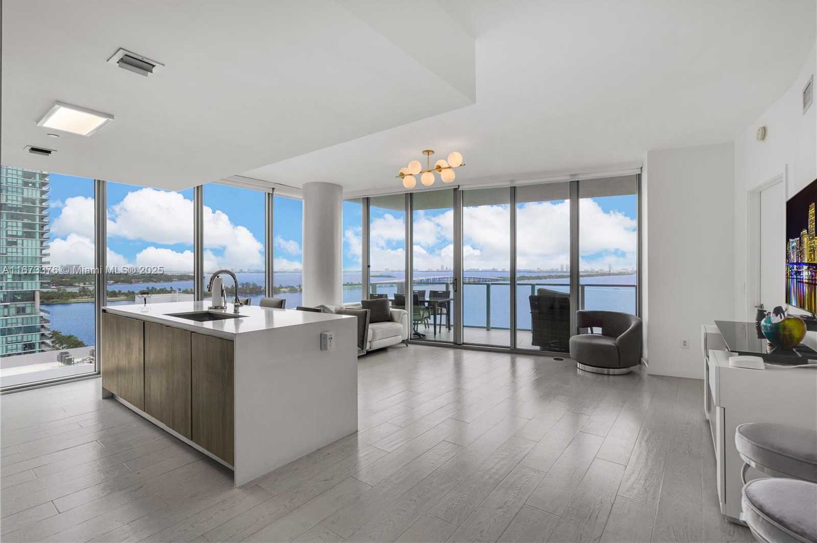 Small Image of 2900 NORTH EAST 7TH AVE #1102, Miami Number 4