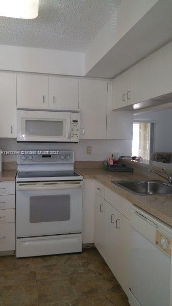 Small Image of 3204 GLENMOOR DR #3204, West Palm Beach Number 18
